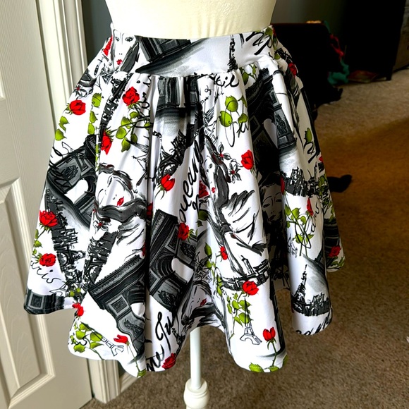 Brand New Handmade Paris Skirt S - Picture 1 of 4